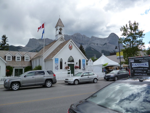 15 Canmore.jpg